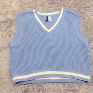 H&M Sweater Vest 💋